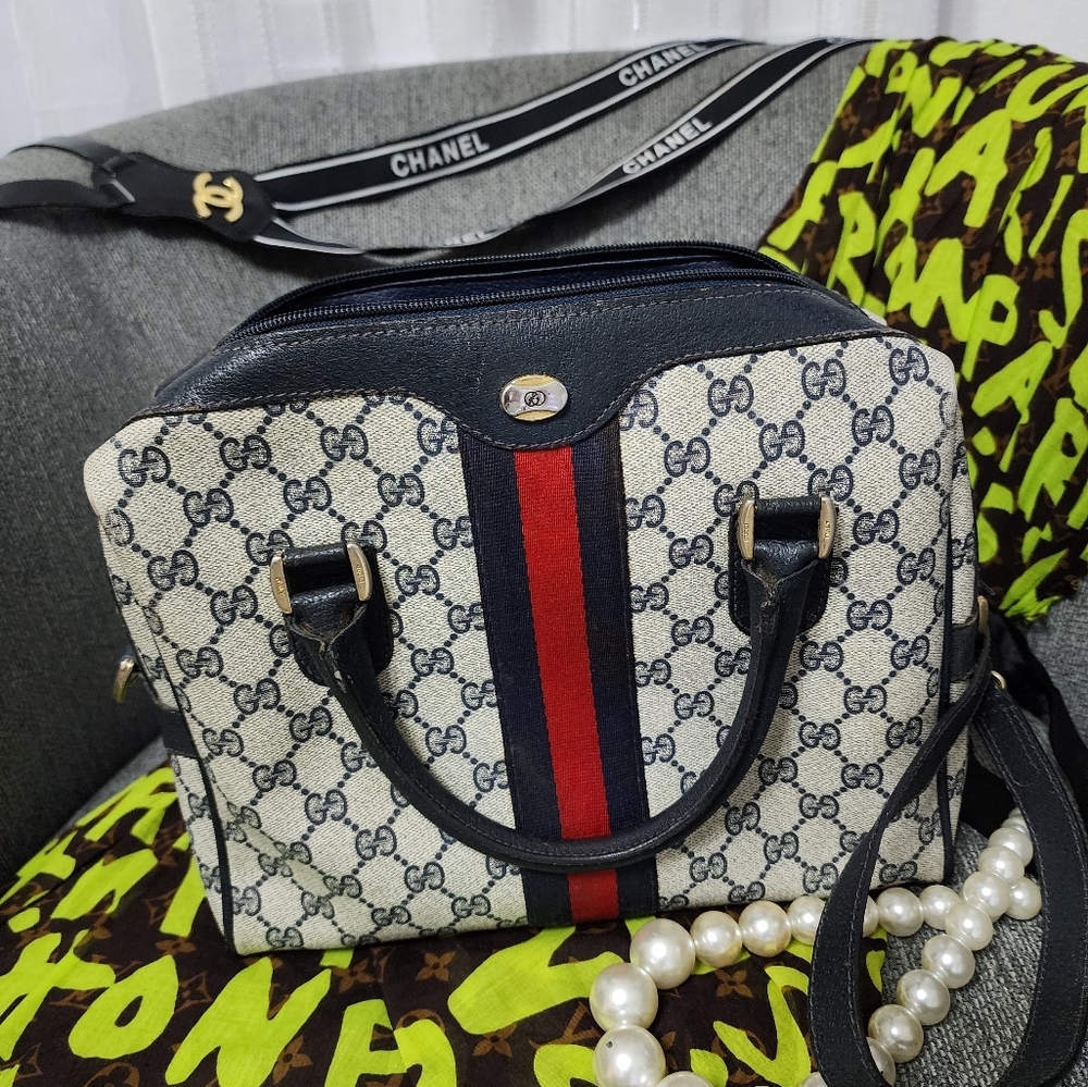 Vintage gucci bag